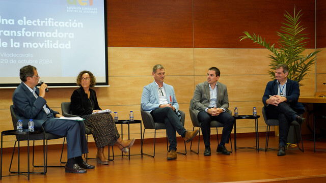 Jornada_Una_electrificación_transformadora_de_la_movilidad.jpg